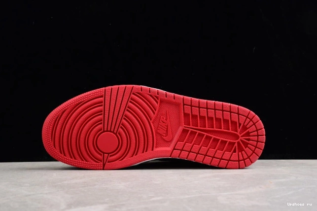 555088-063 High Patent” Jordan “Bred Air OG 1 0718